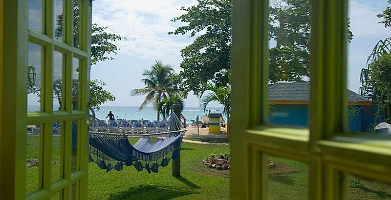 Grand Pineapple Beach Negril 3*,  Jamaica